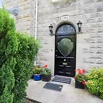 Riverdale House B&B