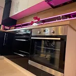 #3 Tgha Luxury One Bedroom Apartment In Athlone