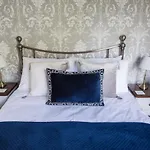 Riverdale House B&B