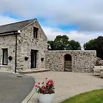 Moynure House Boutique B&B & Separate Two Bedroom Chalet