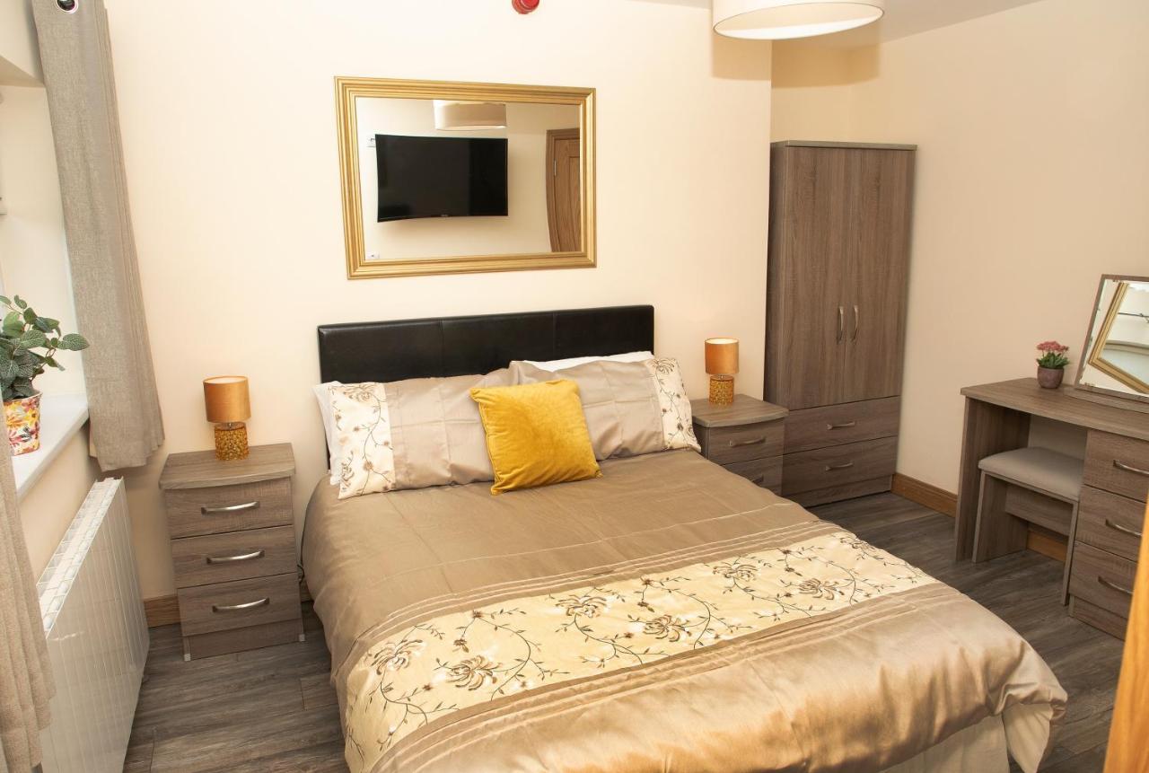 Arch House Apartment *