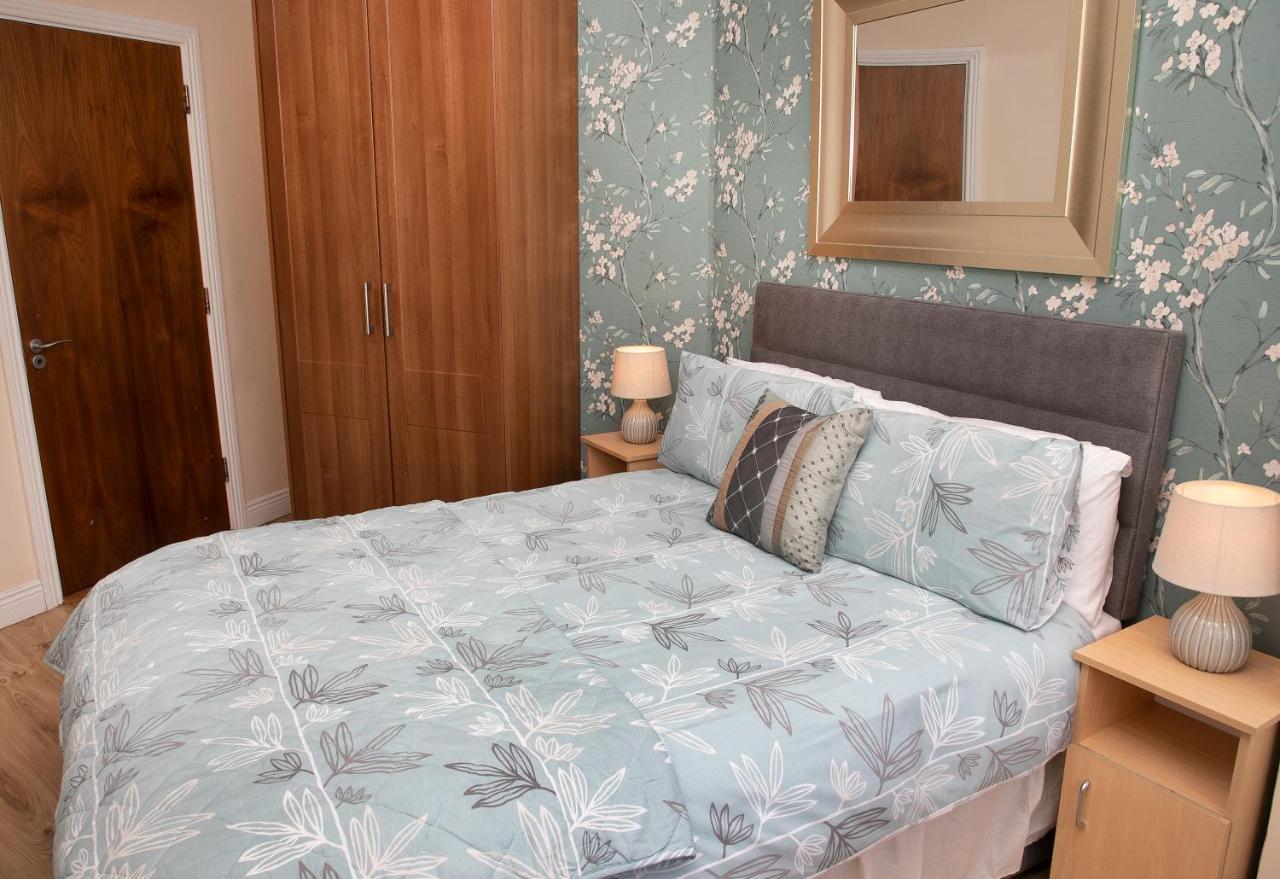 Arch House & Bed & Breakfast