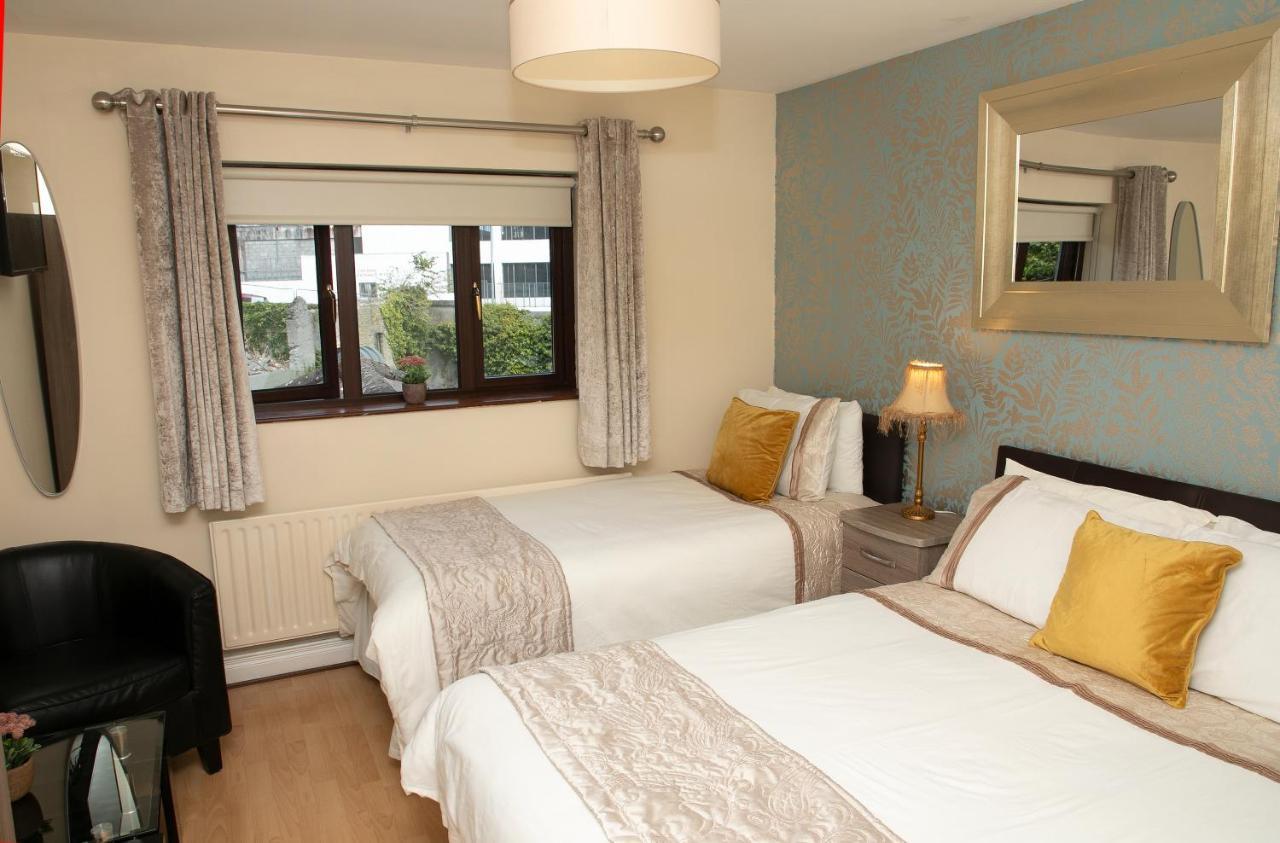 Bed & Breakfast Arch House & 4*
