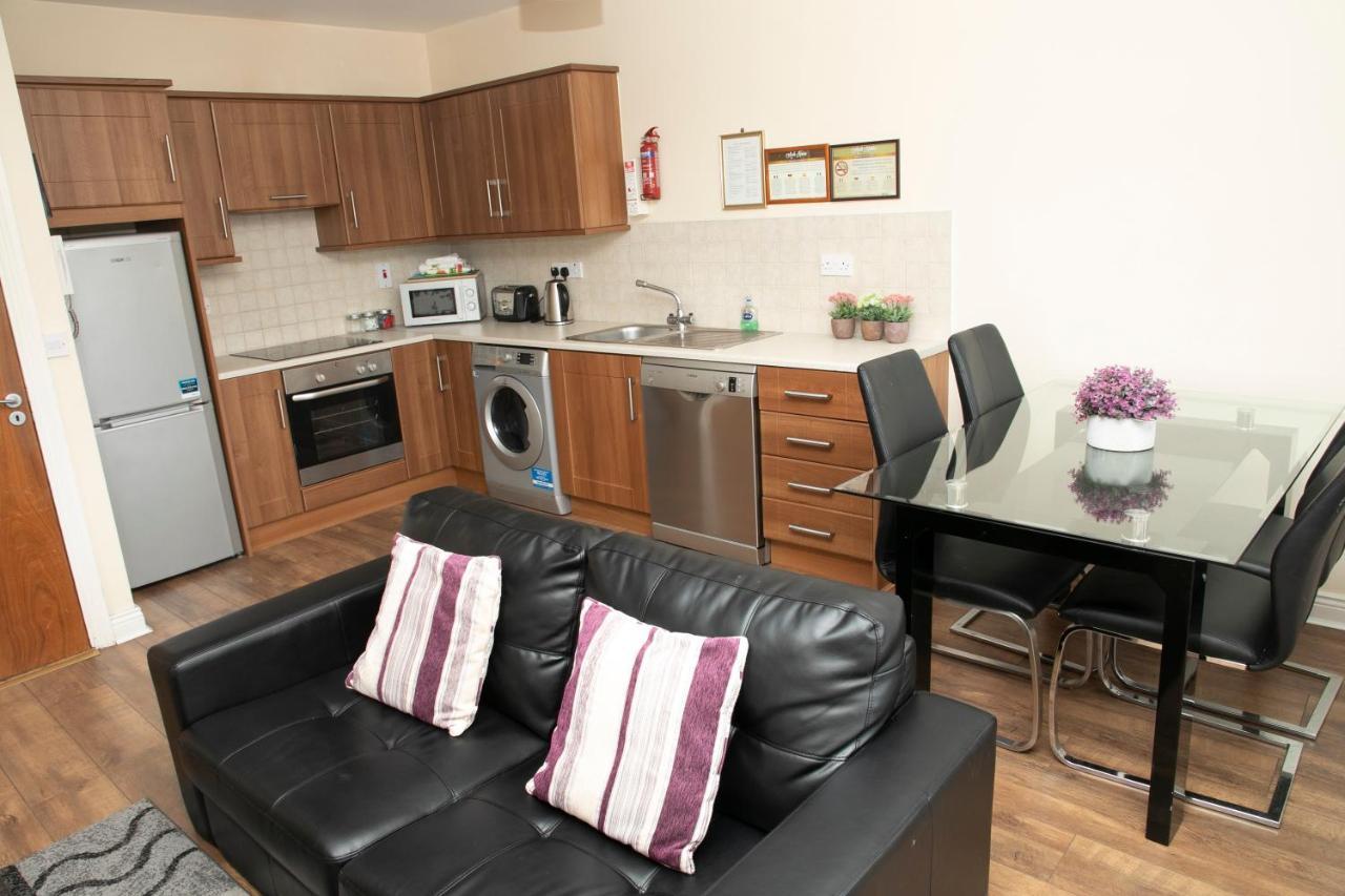 Arch House Apartment