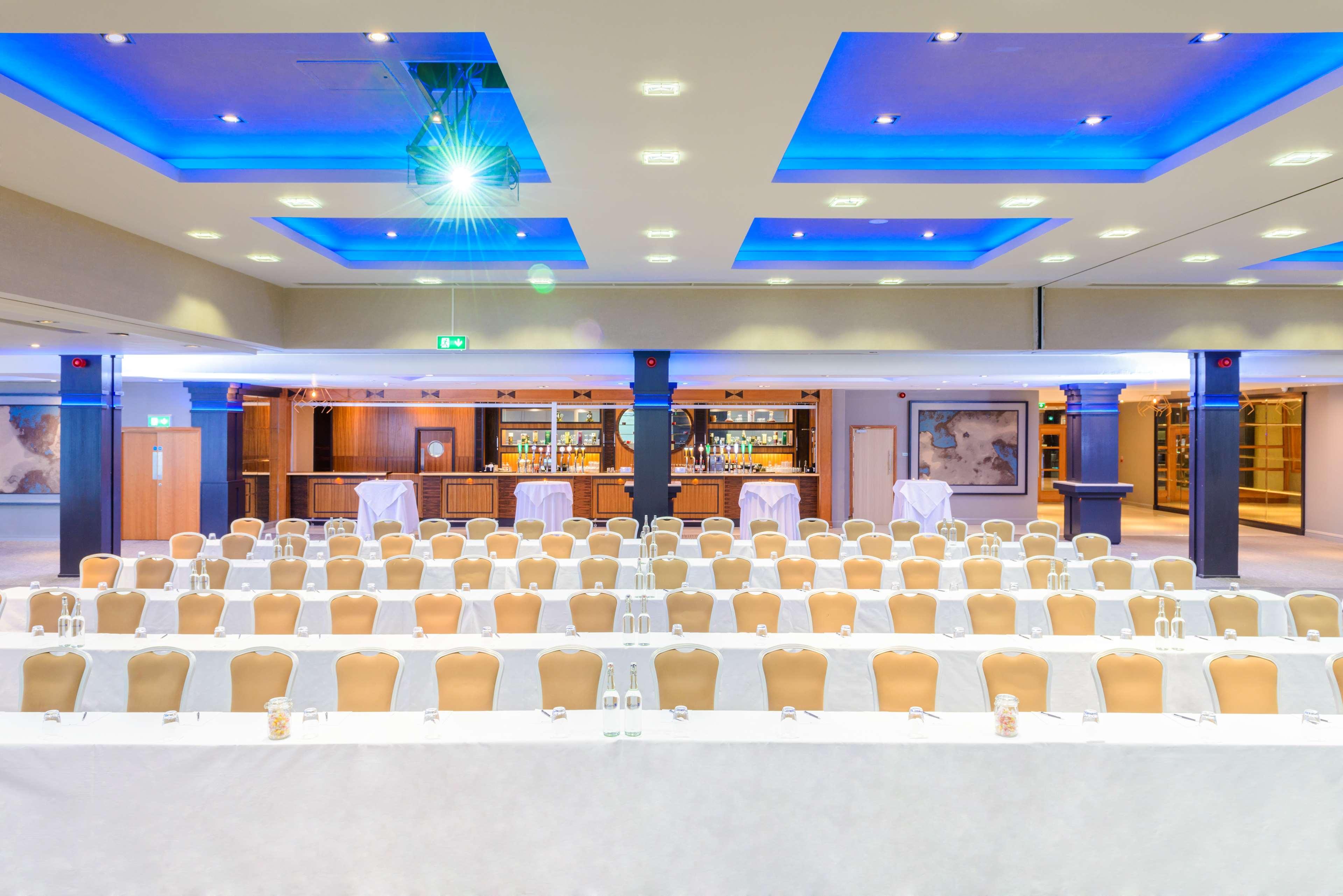 Radisson Blu Hotel, 4* Athlone