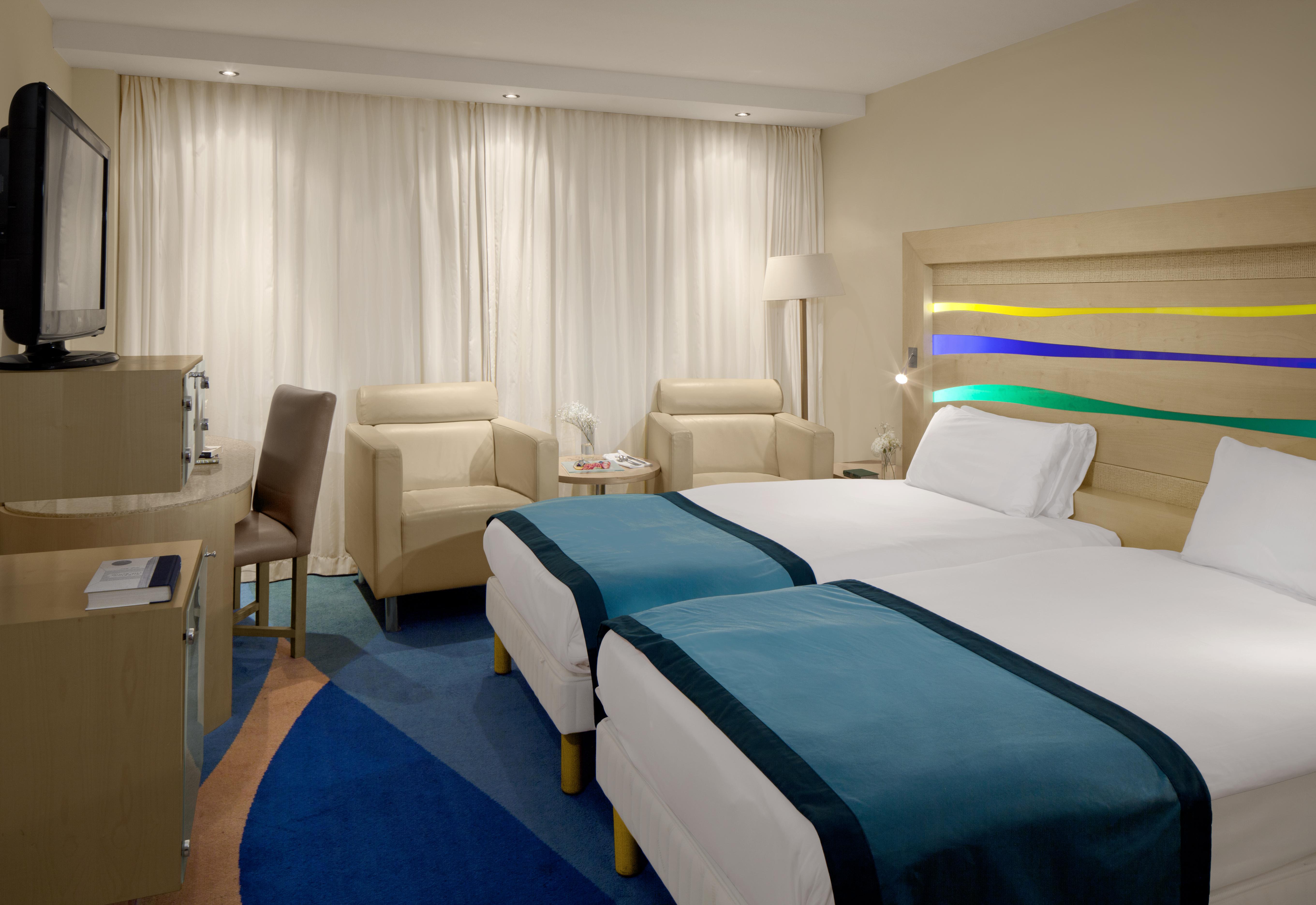 Radisson Blu Hotel, Hotel