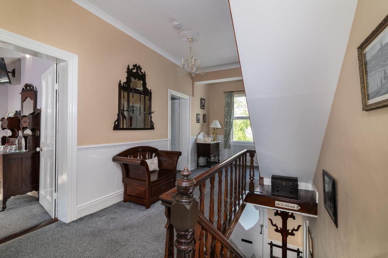 Riverdale House * Athlone