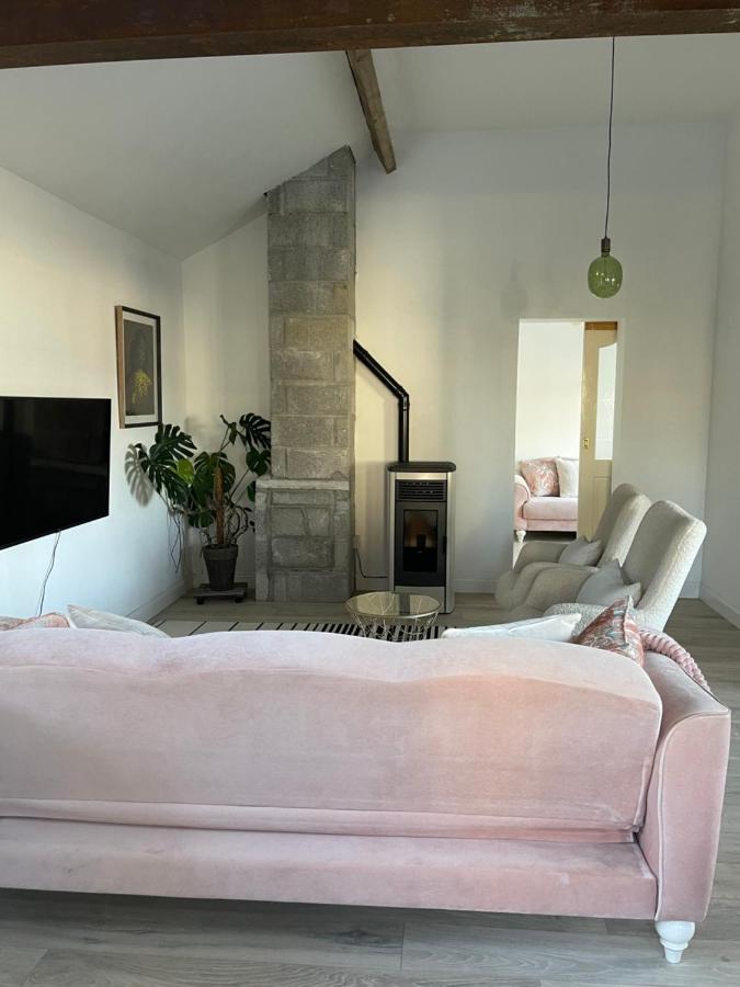 Cosy With Fire Stove * Athlone