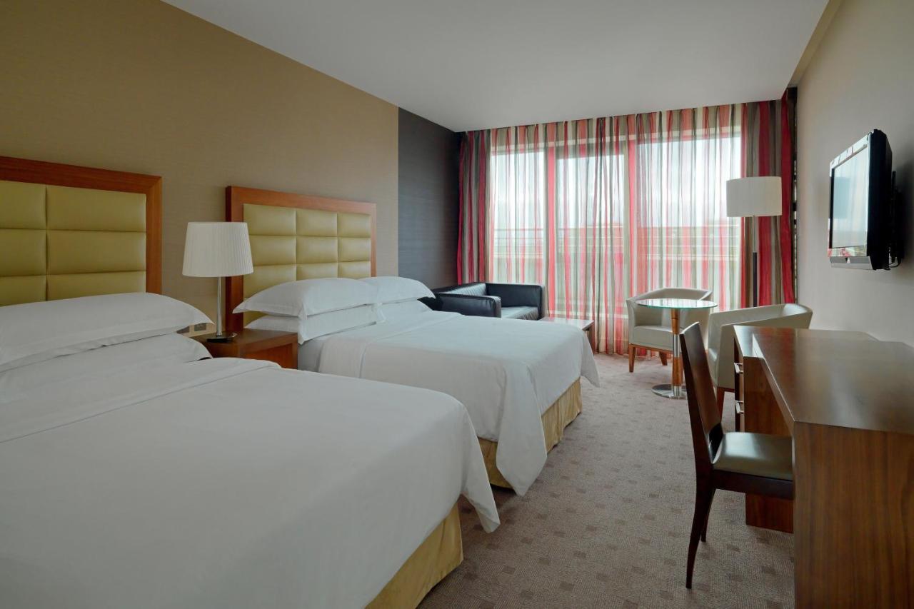Hotel Sheraton 4*