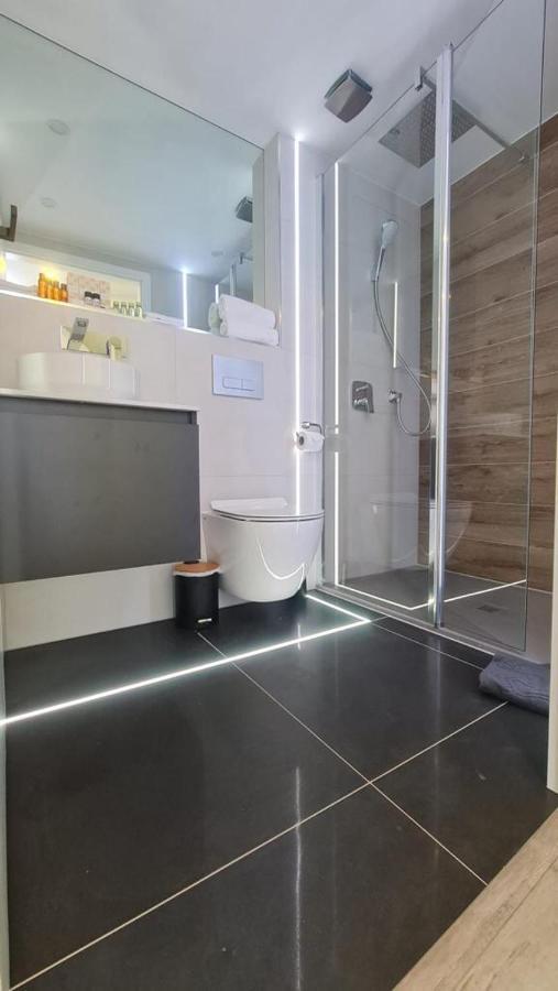 #6 Tgha Luxury Two Bedroom In Athlone