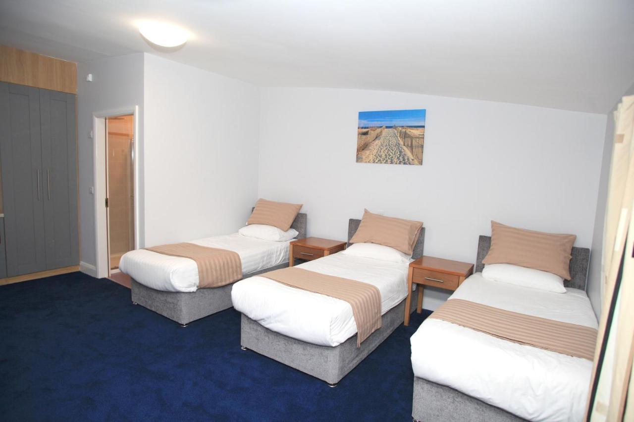 Home Inn *
