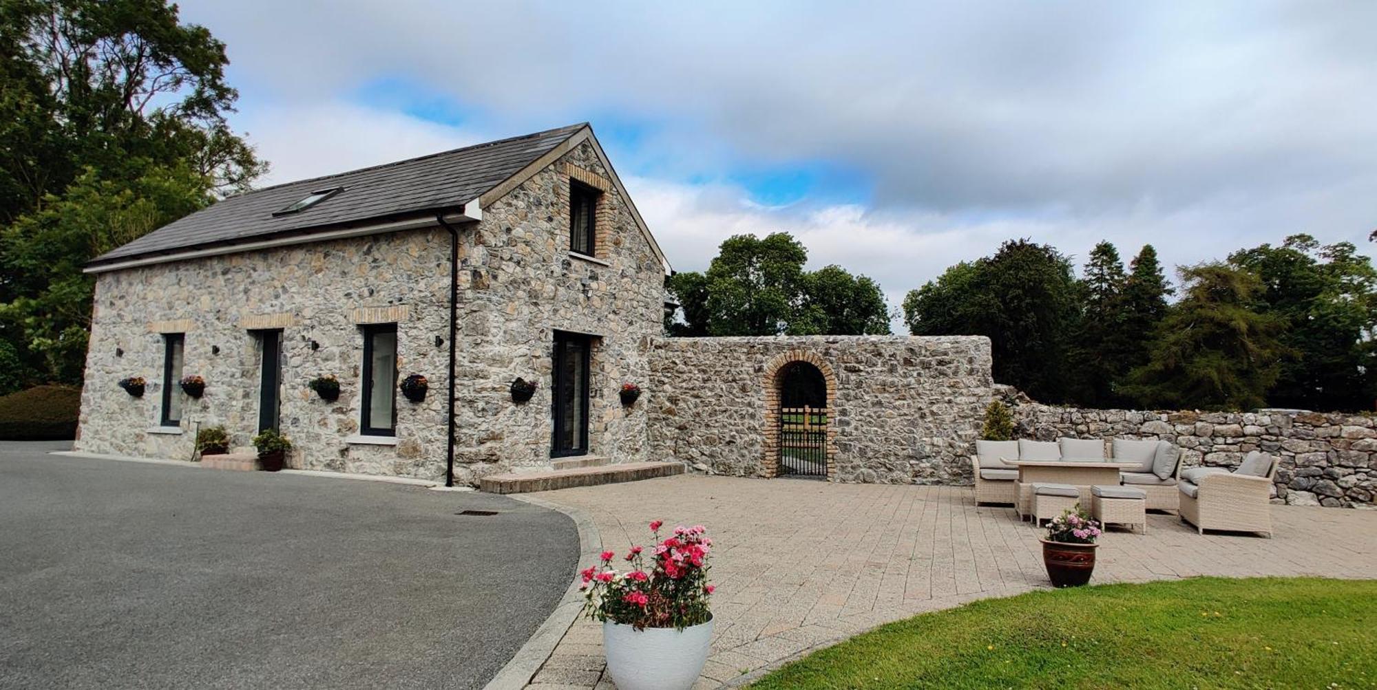 Moynure House Boutique B&B & Separate Two Bedroom Chalet Athlone