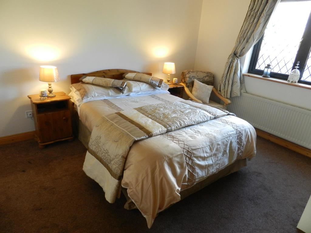 Four Seasons Bed & Breakfast 5*