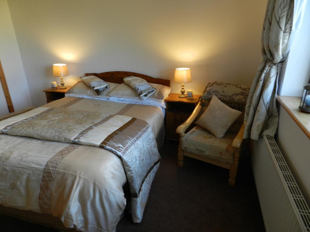 Four Seasons Bed & Breakfast
