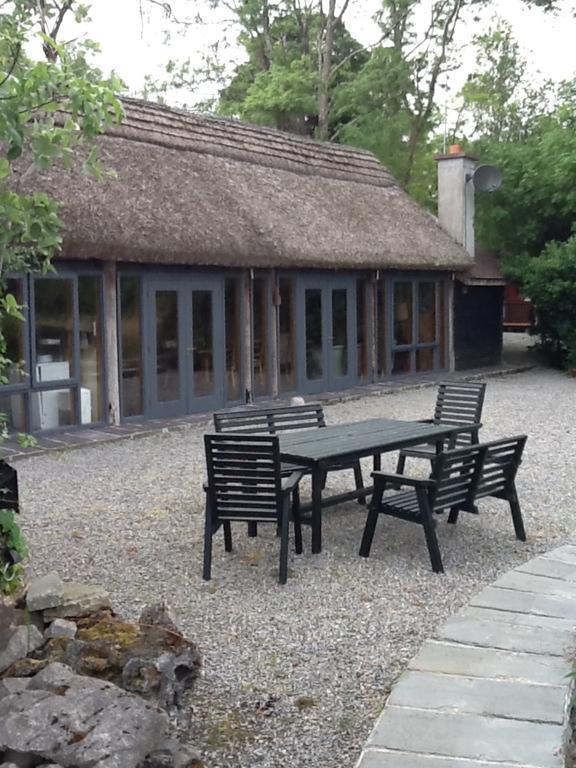 Glasson Lakeshore Cabins *