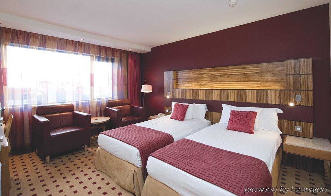 Radisson Blu Hotel, Hotel