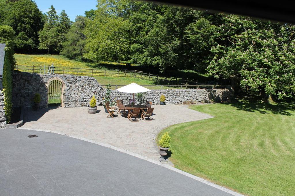 Moynure House Boutique B&B & Separate Two Bedroom Chalet 4*