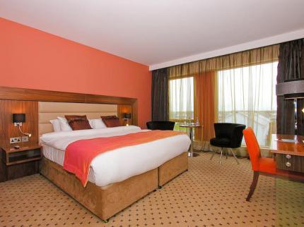 Springs Hotel