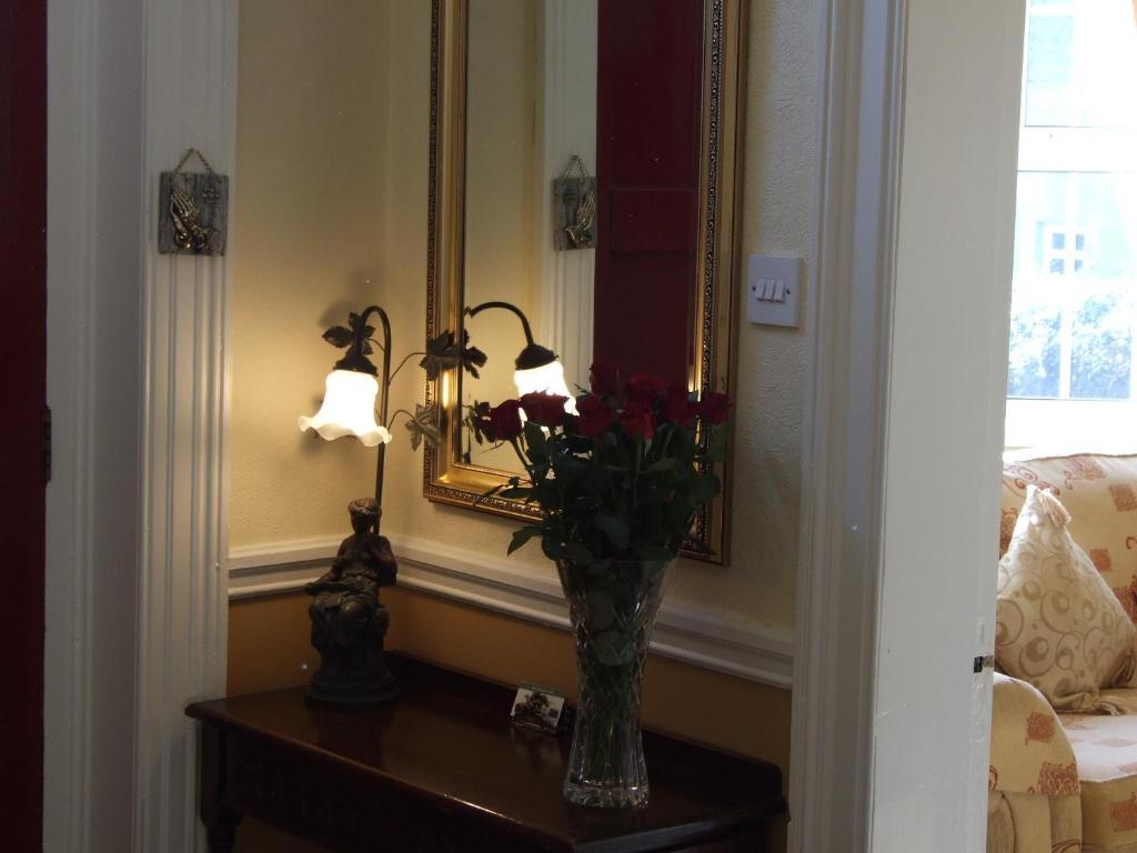Bed & Breakfast Shannonside House N37hf67 3*