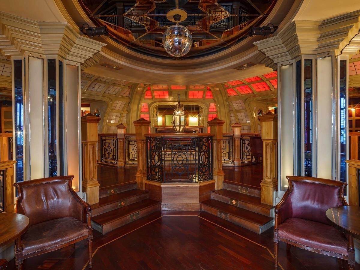 Hotel Of Wales