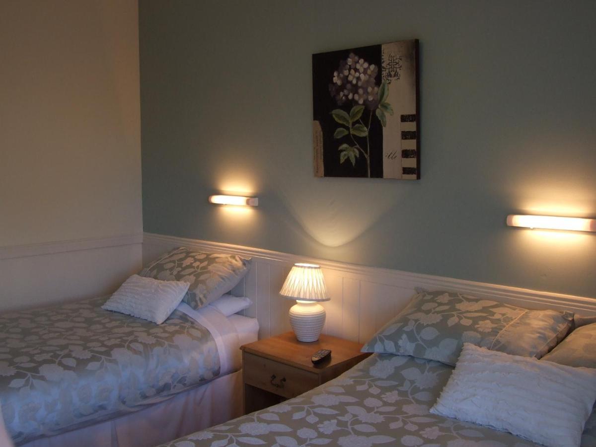 Shannonside House N37hf67 Bed & Breakfast